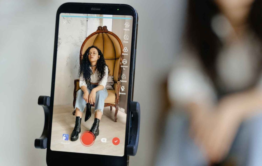 Influencer Marketing